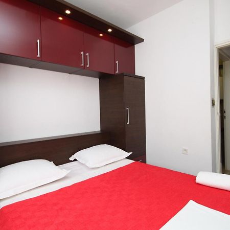 Apartments By The Sea Bilo, Primosten - 8364 Room photo